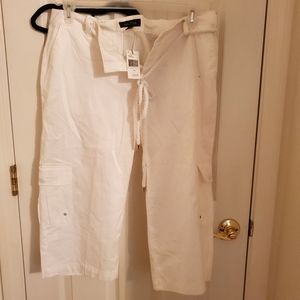 Womens Nautica white capris